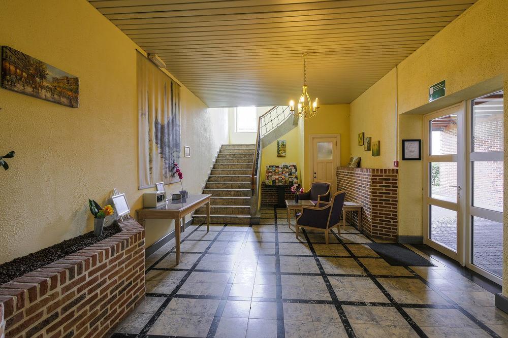 Budget Flats Лёвен Экстерьер фото