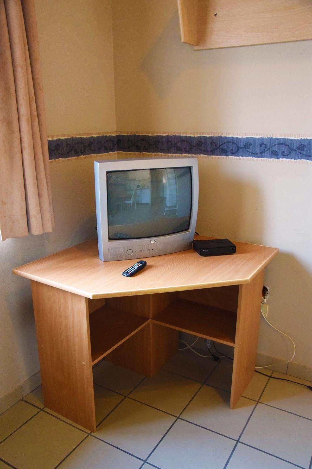 Budget Flats Лёвен Экстерьер фото